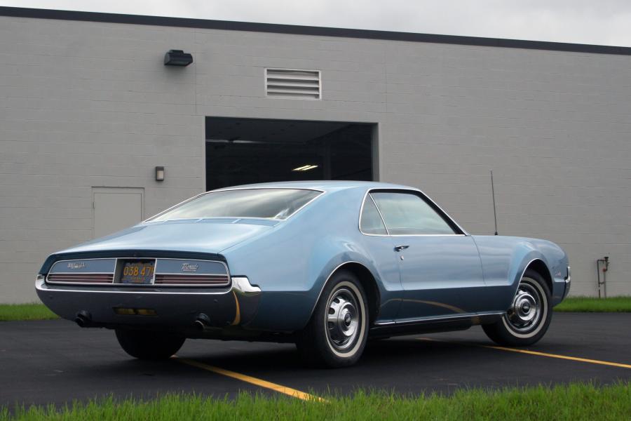  Oldsmobile Toronado (9487) 1966 года  (фото 19 из 48)
